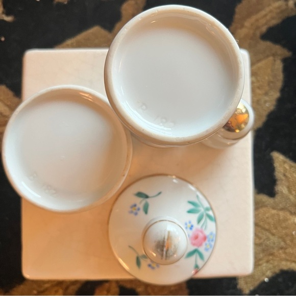 Vintage Apothecary Jars Hand Painted Floral Gold Accent Powder Cotton Containers - Picture 4 of 12
